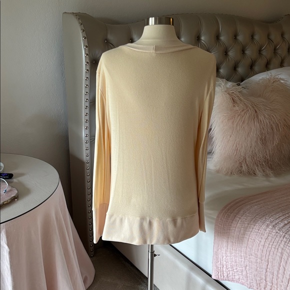 Cream Women's Sweater - Picture 3 of 3